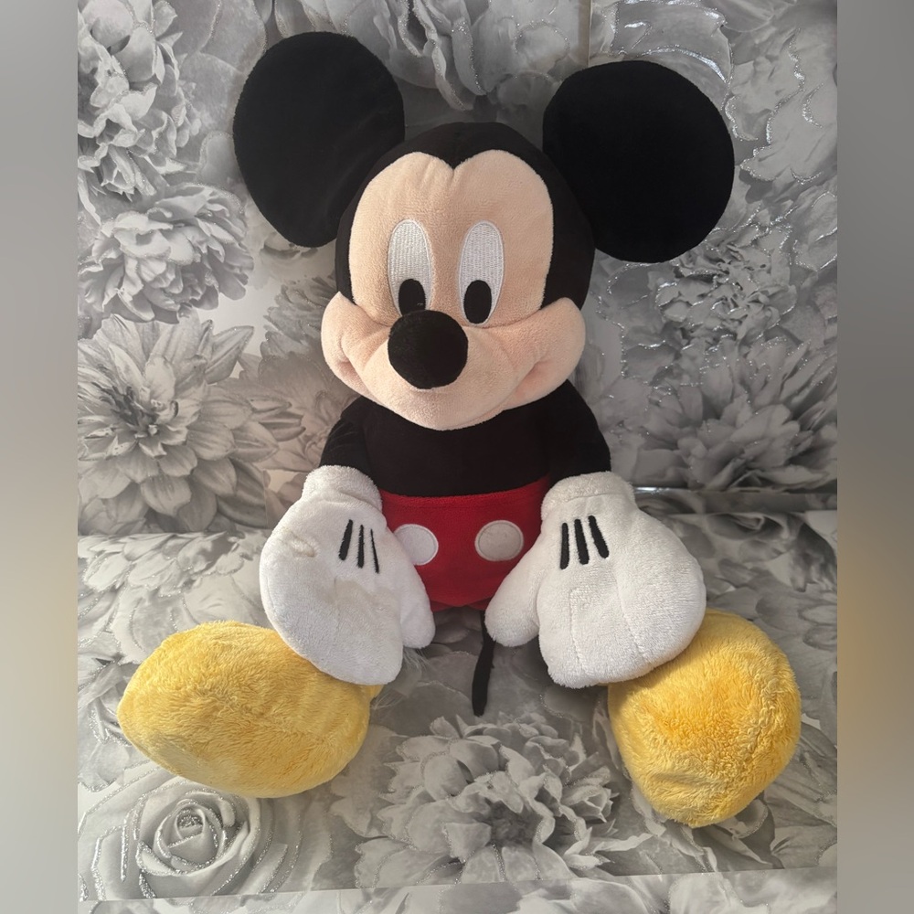Disney Store Authentic Mickey Mouse